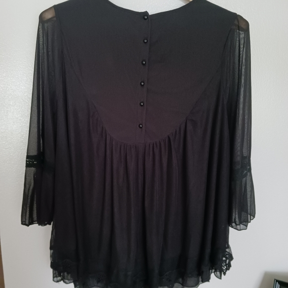 Cato • Women's Black Sheer Crochet Lace Bell Sleeve Peasant Blouse - Picture 5 of 16